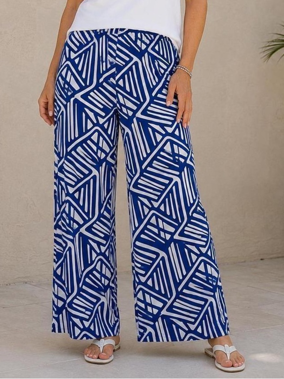 Chico’s Line Game Palazzo Pants Women’s Size M Pull On Wide Leg Colorful Stretch